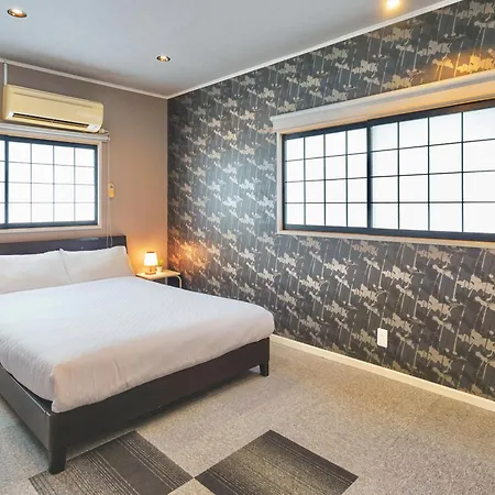 F House 青い海 Villa Osaka Exterior photo